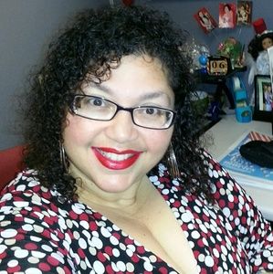 Meet your Posher, Haydee